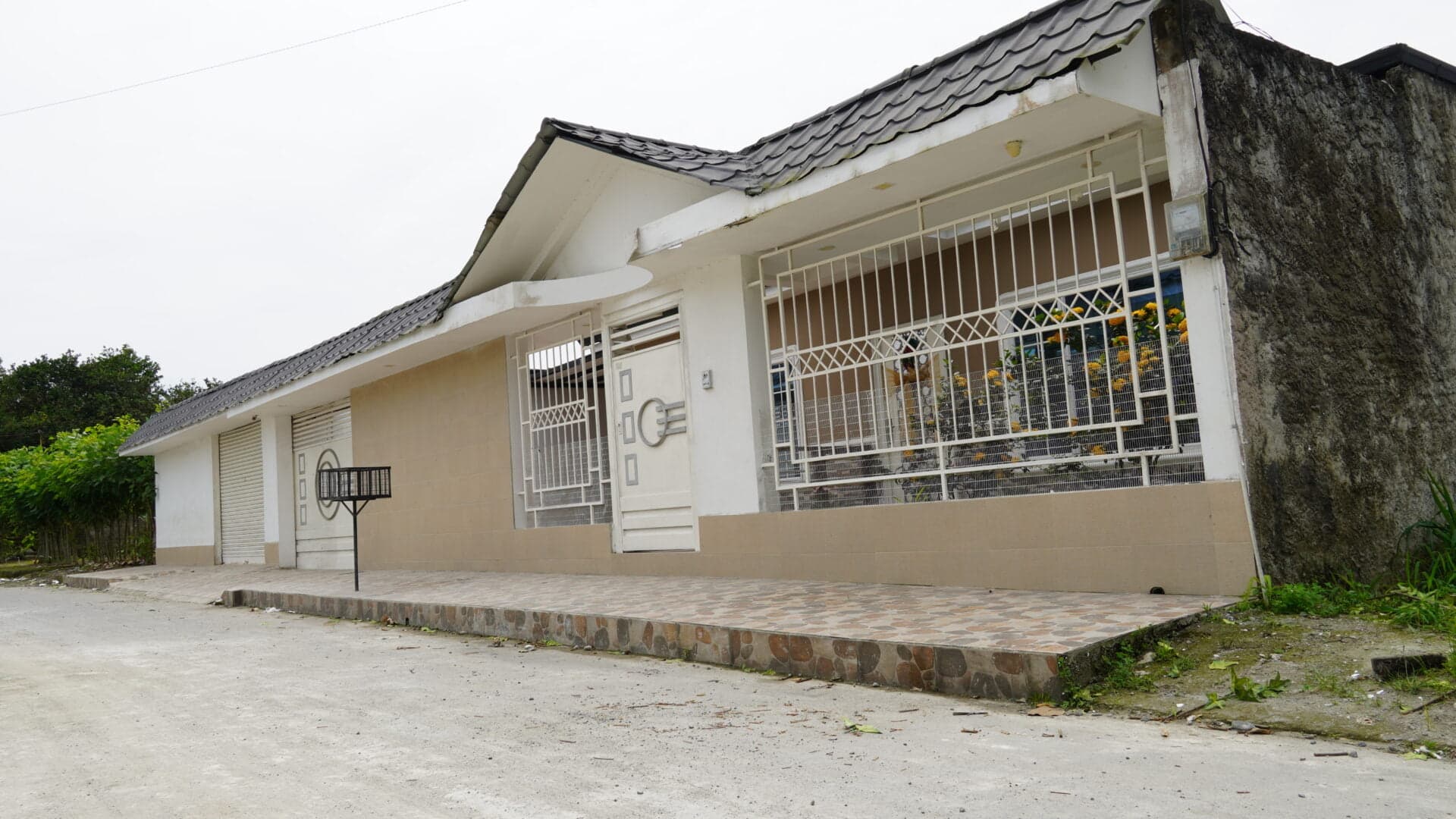 Nuevo Portón